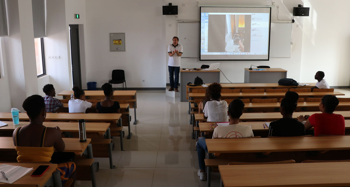 Docente-da-Universidade-do-Porto.jpg