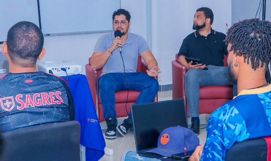 FCT-promove-debate-sobre-oportunidades-dos-E-Sports-e-do-universo-digital-em-Cabo-Verde-.jpg