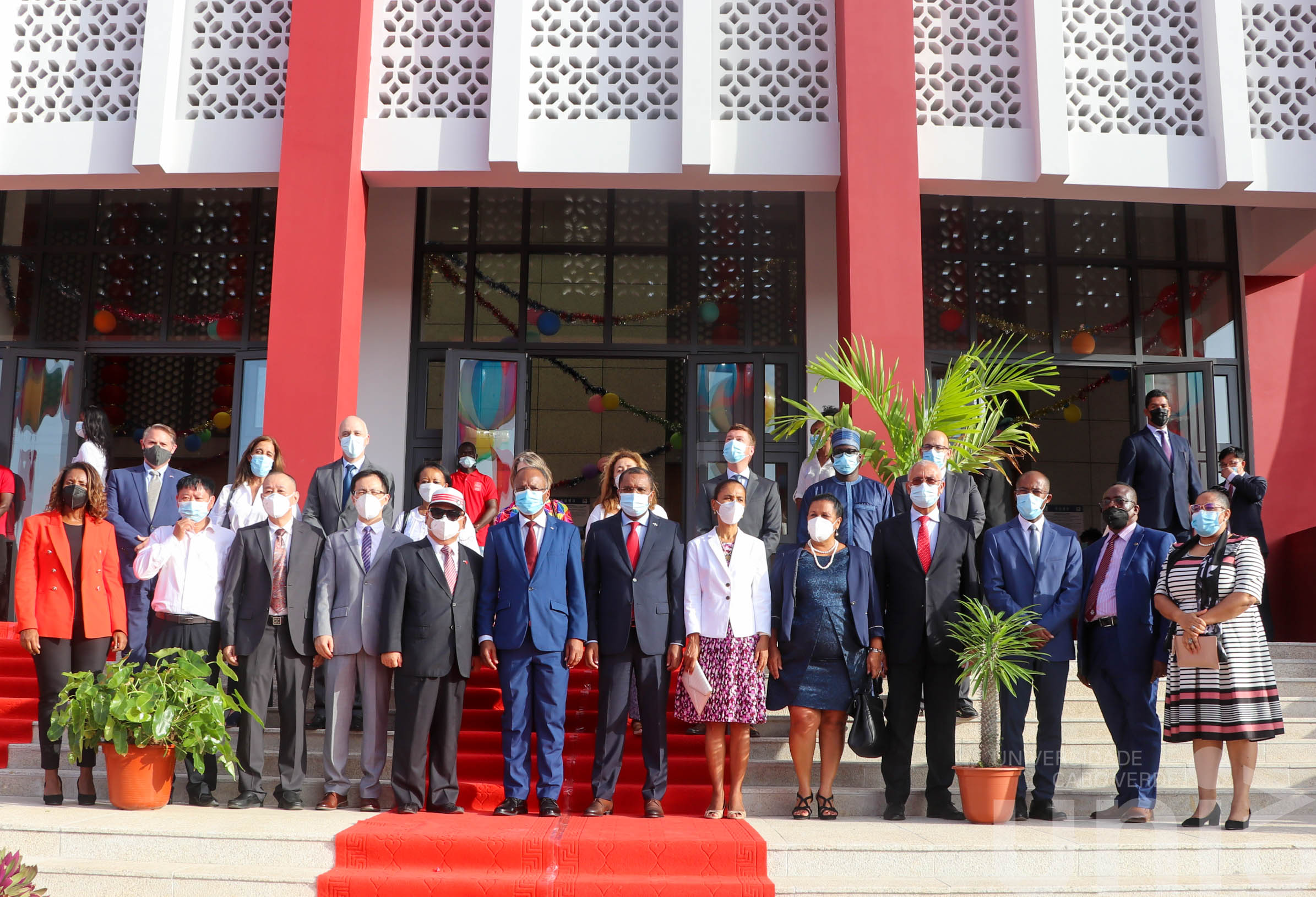 Governo_chinês_entrega_Novo_Campus_da_Uni-CV_ao_Governo_de_Cabo_Verde.jpg