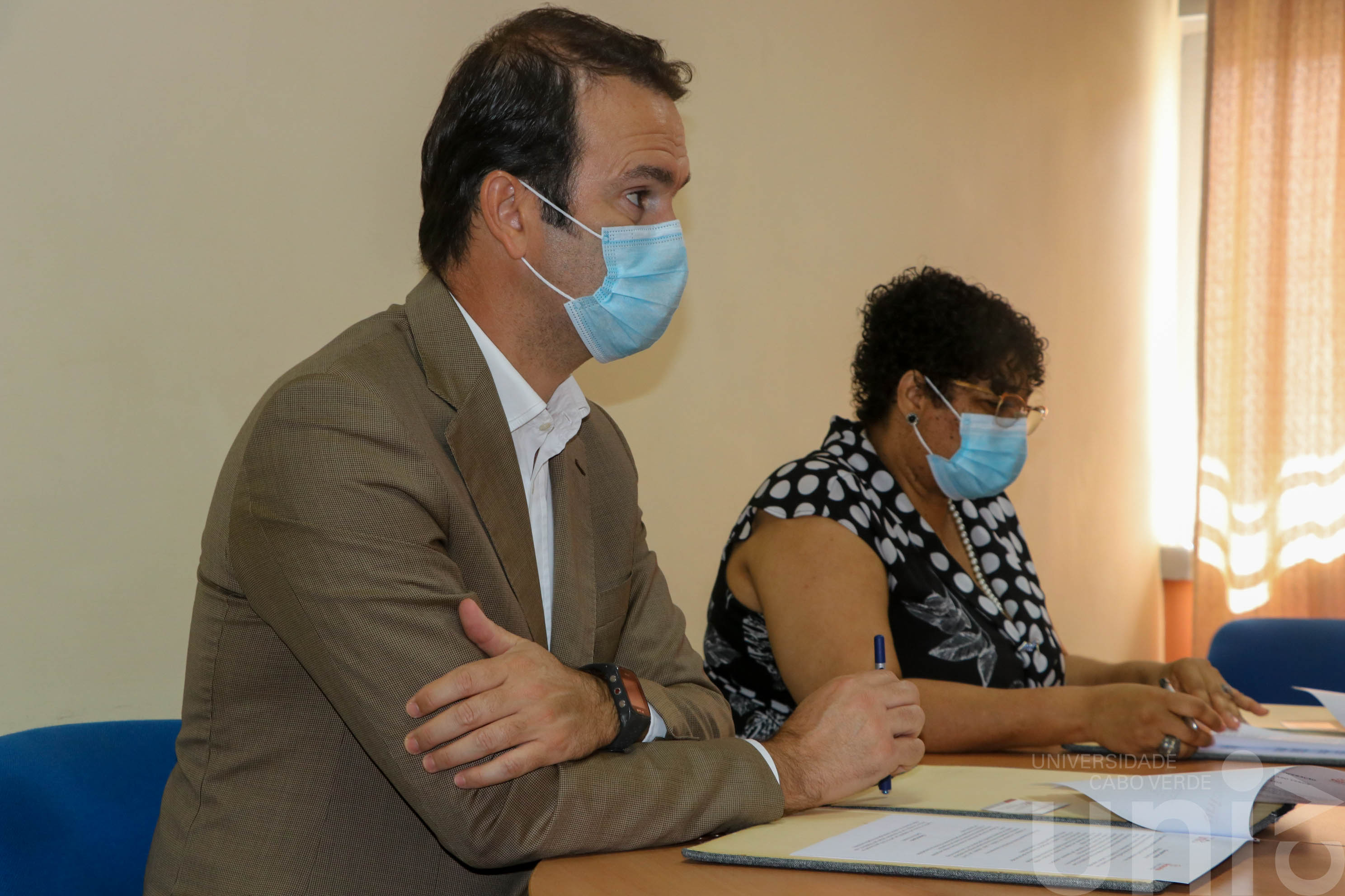 IMG_1914Uni-CV_assina_protocolo_de_cooperação_com_Tecnovia_CV.jpg