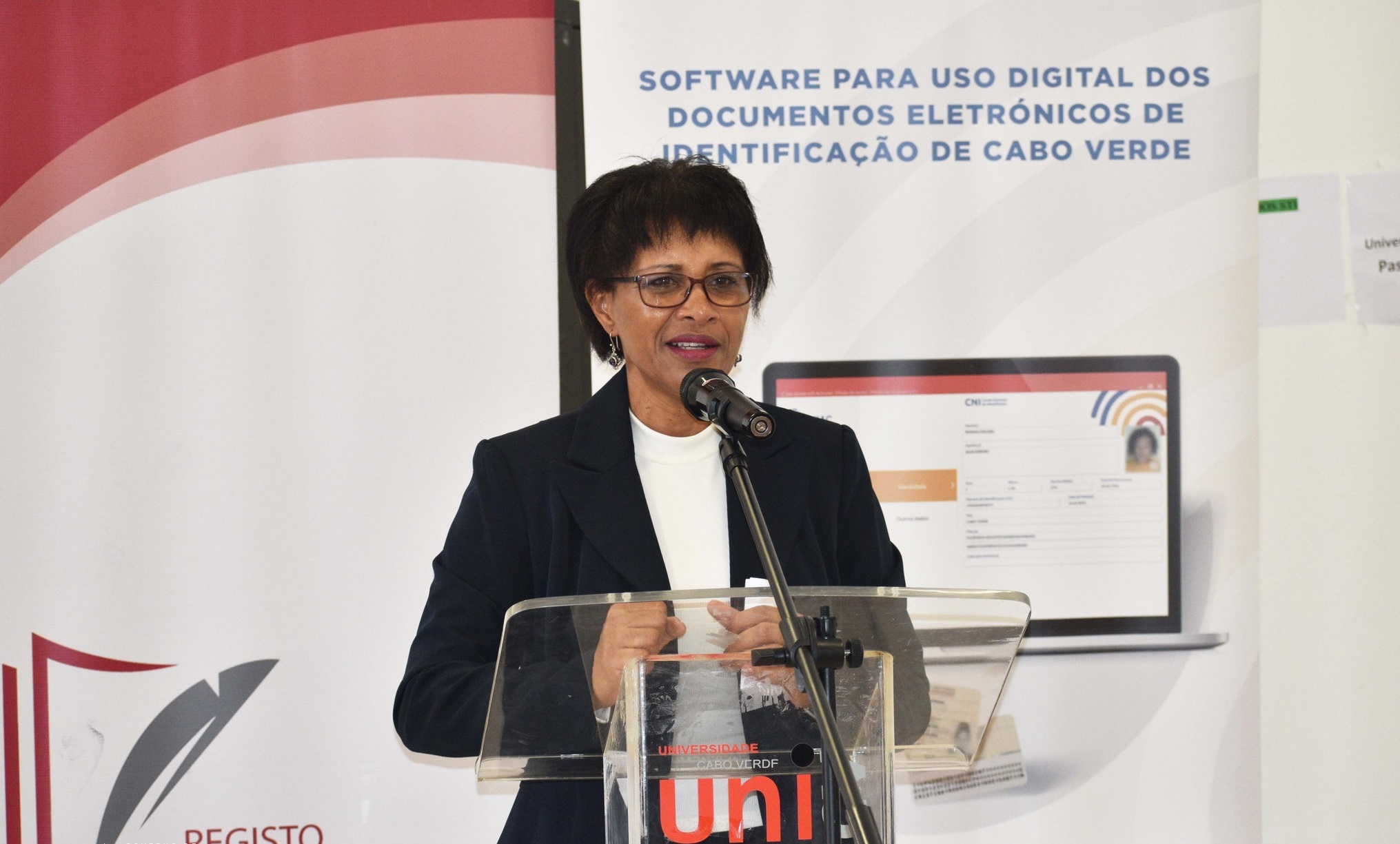 Ministra Joana Rosa