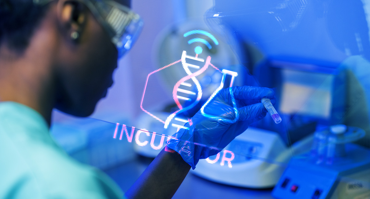 Uni-CV promove minicurso sobre uso do RNA no diagnóstico e terapia do cancro